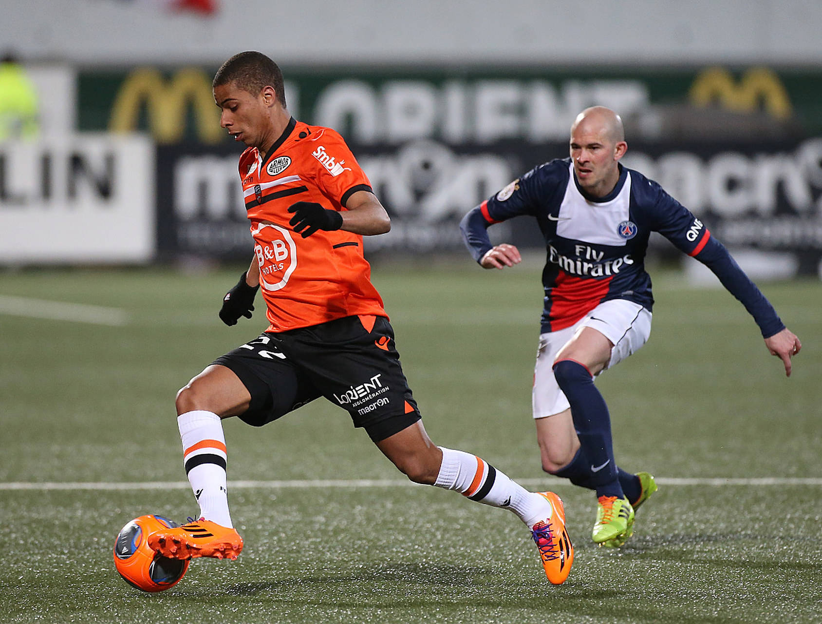 里昂客场对阵马赛,主场之未知 里昂客场对阵马赛,主场之未知